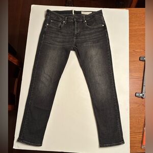 Rag & Bone Dre Low Rise Slim Boyfriend Black Distressed size 30/10